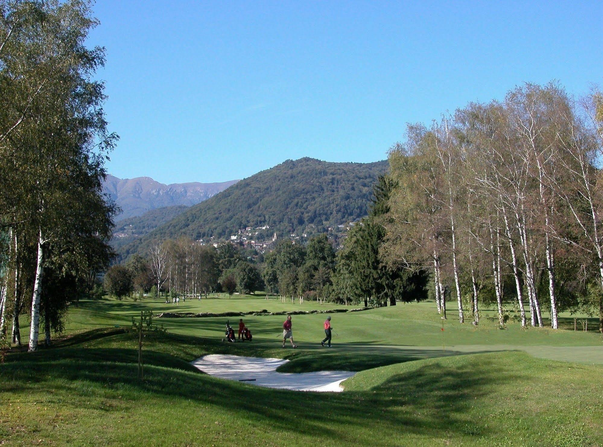 Villa Garni Gardenia กาสลาโน ภายนอก รูปภาพ