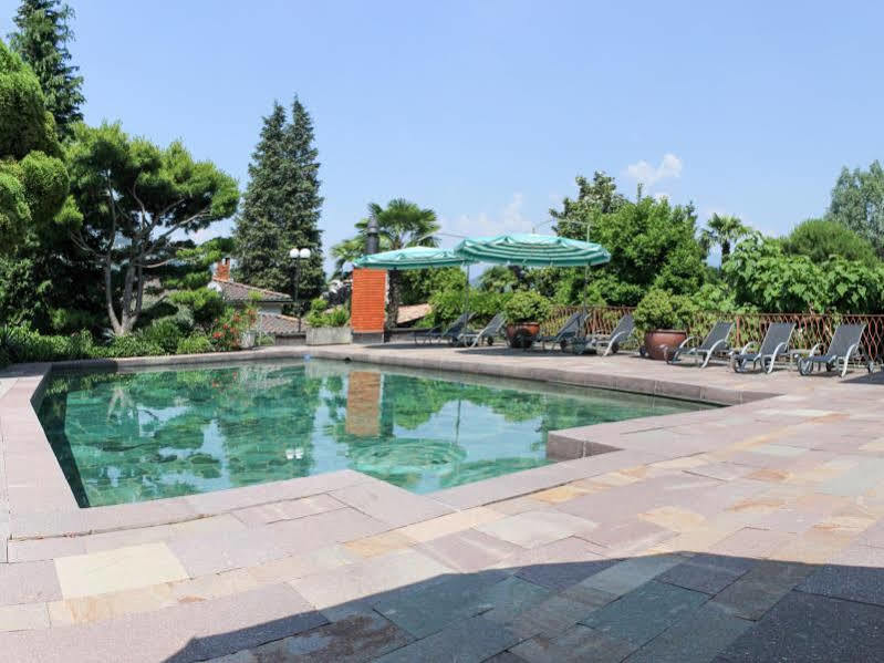 Villa Garni Gardenia กาสลาโน ภายนอก รูปภาพ